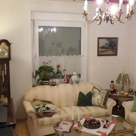 Majo - Rustikal & Entspannt Perfekt Fuer Arbeit Oder Auszeit