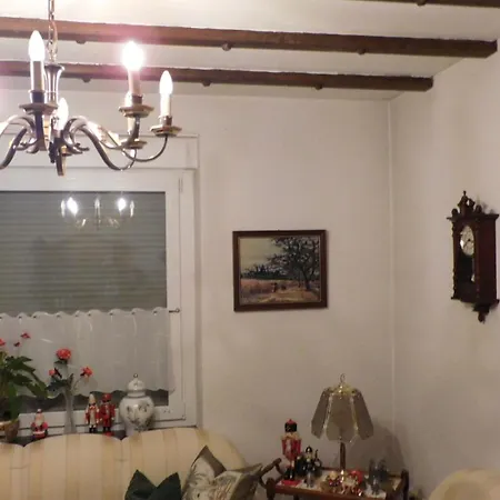 アパート Majo - Rustikal & Entspannt Perfekt Fuer Arbeit Oder Auszeit ゾーリンゲン