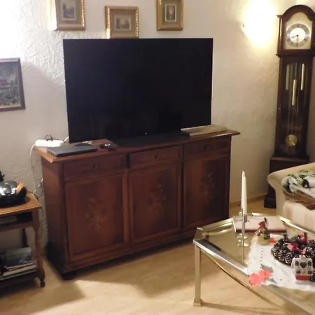 Majo - Rustikal & Entspannt Perfekt Fuer Arbeit Oder Auszeit