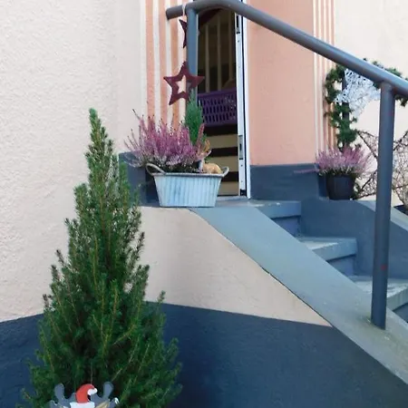 Lägenhet Majo - Rustikal & Entspannt Perfekt Fuer Arbeit Oder Auszeit