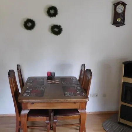 Lägenhet Majo - Rustikal & Entspannt Perfekt Fuer Arbeit Oder Auszeit